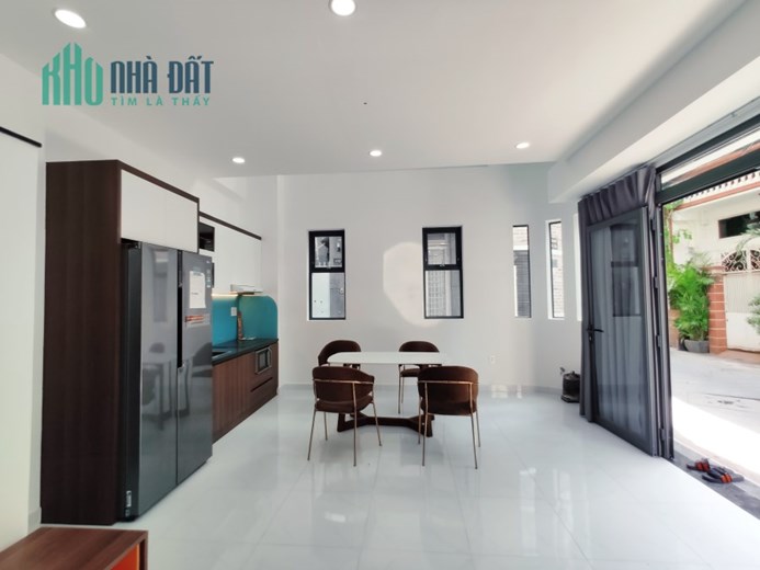 Mặt tiền nội bộ 8m tô hiến thành Phường 12 quận 10 DT 5mx16m giá 22 tỉ hướng Đông Nam