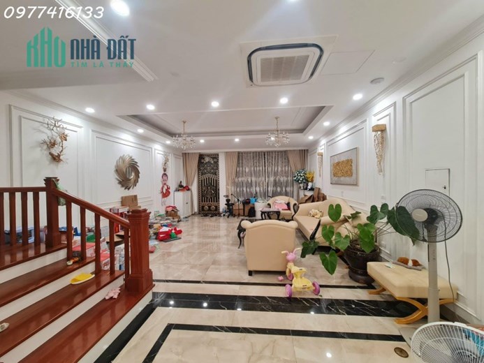 Cực phẩm Phân Lô Cầu Giấy, 80m2, MT: 6m, Vỉa hè, Kinh doanh đẳng cấp, Nội thất cao