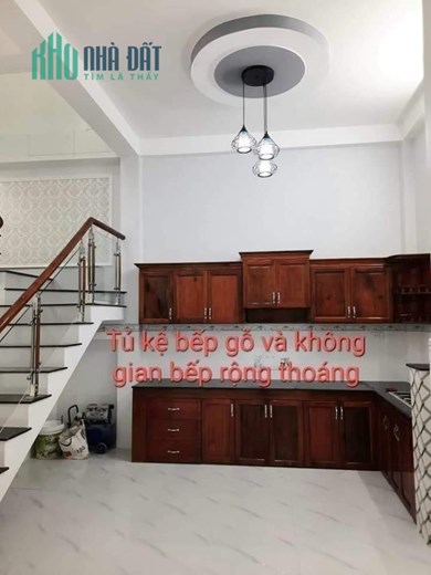 NHẬN CHÍNH CHỦ Bán Nhà 1 Trệt 1 Lầu Sau Lưng CV Mậu Thân, P.3, TP Vĩnh Long