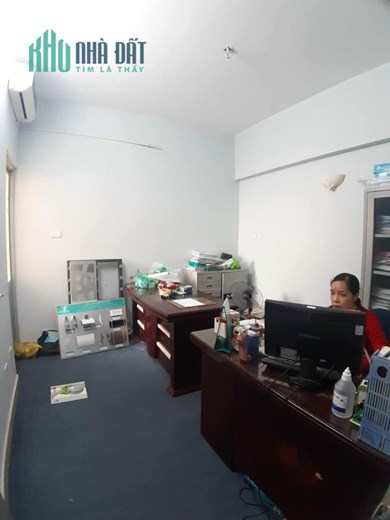 Bán chung cư Nam Trung Yên, Cầu Giấy 65m2, nhỉnh 2 tỷ, vị trí đắc địa, view đẹp