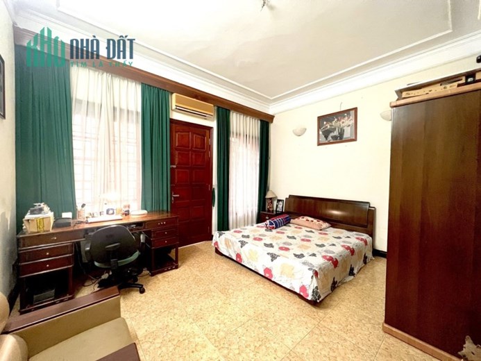 Bán nhà phố Tạ Quang Bửu, Hai Bà Trưng 100, 5 tầng, 6m mặt tiền, 26 tỷ, có thương lượng
