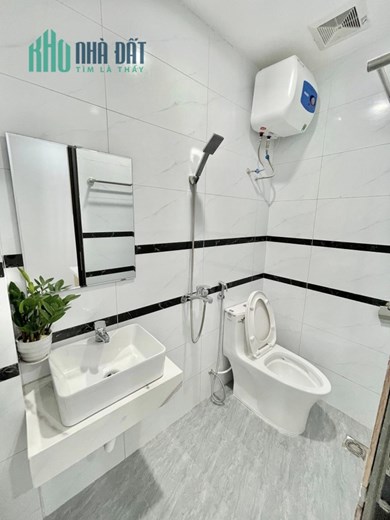 💥Nguyễn Khánh Toàn Cầu Giấy, Tòa Căn Hộ 8 Phòng Khép Kín 5.5tỷ 50m 5tầng, Cho Thuê 30Tr/Th💥