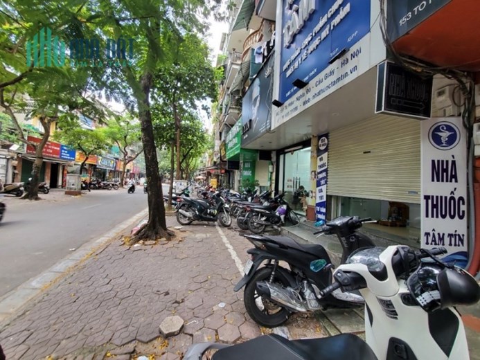 Bán nhà Tô Hiệu, Cầu Giấy. 44m2x4; giá 12.3 tỷ.  Phương