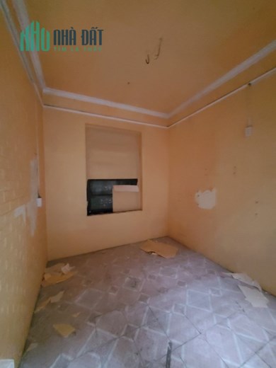 Bán nhà Tô Hiệu, Cầu Giấy. 44m2x4; giá 12.3 tỷ.  Phương