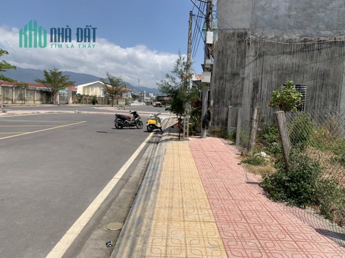 ĐẤT NỀN VÂN PHONG- 3 LÔ ĐẤT CÓ BÁN TÁCH LẺ MẶT ĐƯỜNG CHÍNH