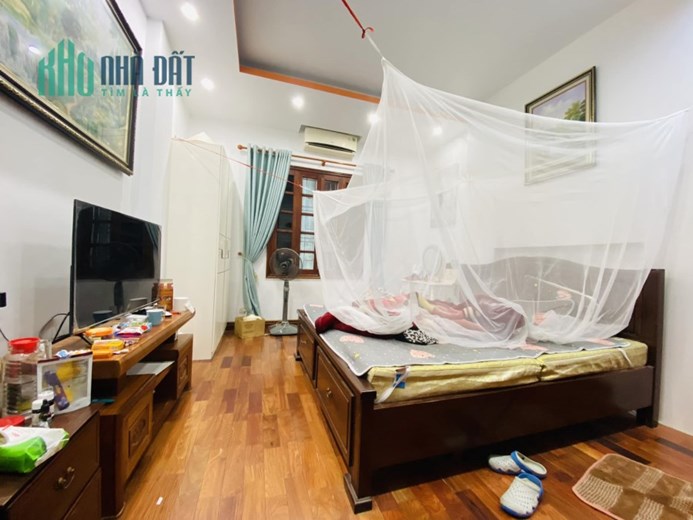 SIÊU ĐẸP PHÂN LÔ VƯƠNG THỪA VŨ, THANH XUÂN, MOR NING VÀO NHÀ, HAI THOÁNG, 70M2*MT 4M, 9.5 TỶ.