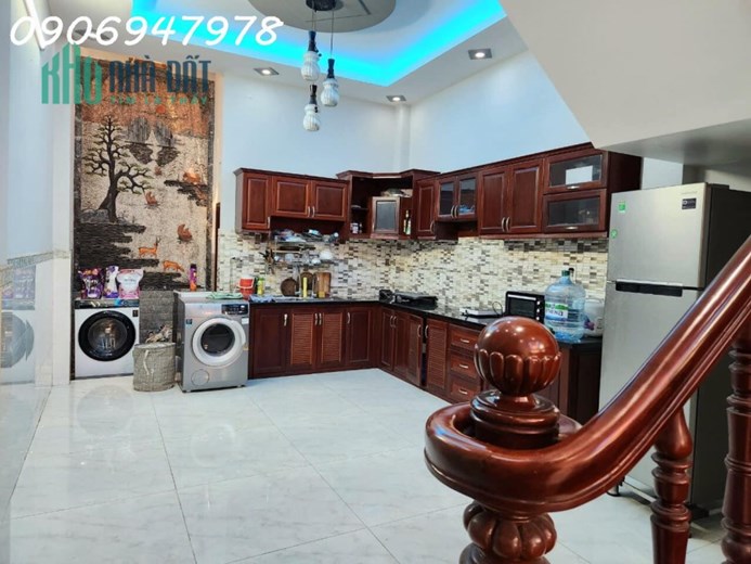 Nhà thiết kê hiện đại, Nguyễn Ảnh Thủ, Tân Chánh Hiệp 10, Dt đẹp 4 x16 phân lô chỉ 5,2 tỷ