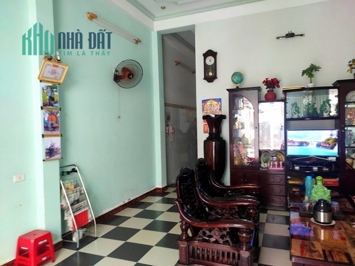 Gấp bán nhà Đặng Thùy Trâm, 3 tầng cứng cáp, 70m2 chỉ 3.x tỷ. 0905.880.363