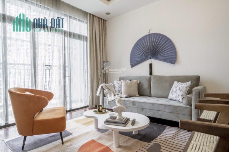 Bán căn hộ chung cư Royal City Thanh Xuân -2 ngủ- view đẹp-chỉ 4,86 tỷ