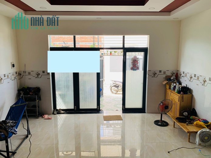 Bán Nhà Xã Diên Phú. Diên Khánh ✔️ Ngay khu dân cư nhiều nhà mới xây .
✔️Cách đường Hương Lộ 45 70m