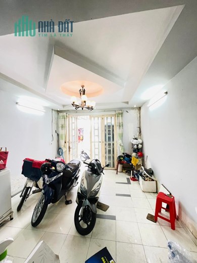 Bán Nhà HXH Đường Âu Cơ P10 Tân Bình, 50m2, 2 Tầng, Giá 5,6 Tỷ
