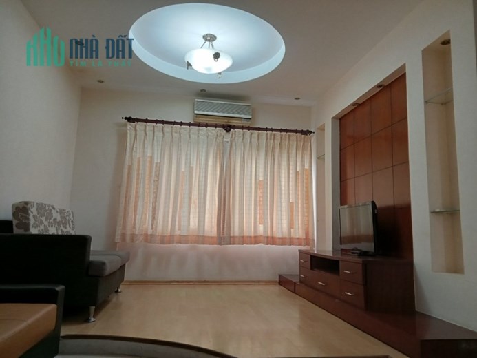 CHO THUÊ CĂN HỘ HƯNG VƯỢNG 3, 2PN, 2WC, GIÁ 10,5 TR