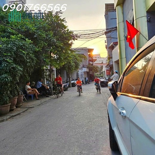 Lô đất VIP - Phố Văn Cao - Trung Tâm Quận Ba Đình, 176m, Mt10m, Giá 37 tỷ