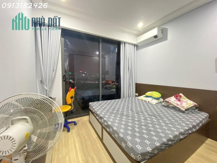 Nhỉnh 5 tỷ sở hữu chung cư cao cấp Ngoại Giao Đoàn, 130m2, view đẹp, nội thất nhập khẩu