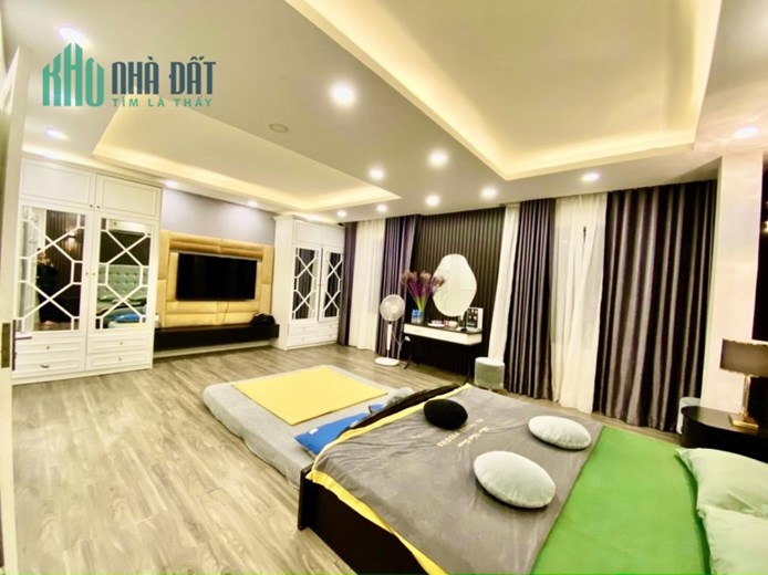 BÁN NHÀ KHU PHÂN LÔ CÁN BỘ, NGÕ Ô TÔ TRÁNH QUẬN HAI BÀ TRƯNG
