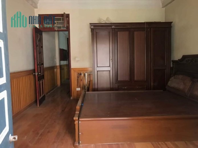 Nhà Trung Kính đôi, Cầu Giấy, 63m2 x 4 tầng, kinh doanh, vỉa hè, gara ô tô.