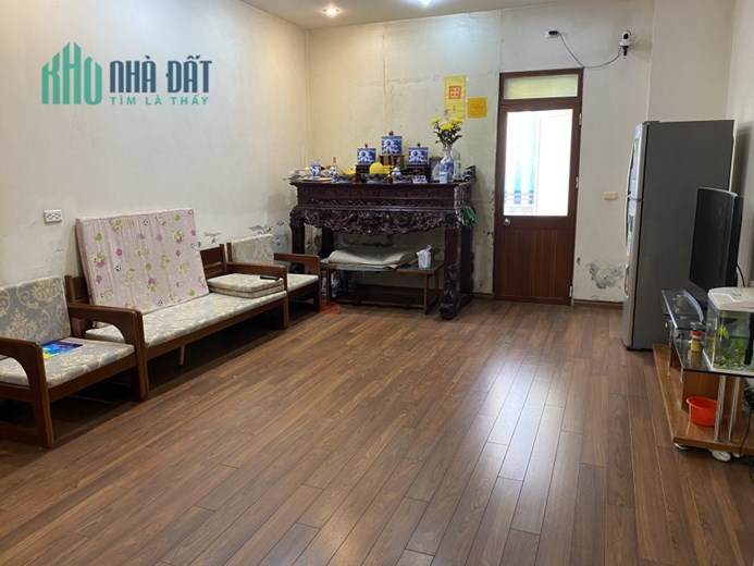 Siêu hiếm CC Thái thinh Hà thành 102 thái thịnh 70m2 2 ngủ giá 2.7 tỷ