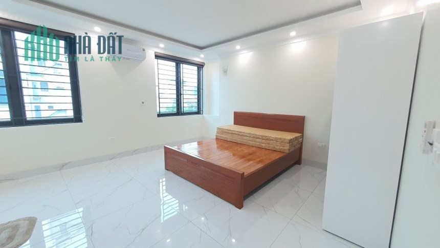 Căn nhà 2 mặt tiền 5 phòng ngủ tại Liên Bảo,Vĩnh Yên giá : 23 triệu/ tháng.Liên hệ: 0986.454.393