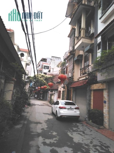 Bán nhà Xuân La, Tây Hồ. 1113m2; MT9m; giá 16 tỷ. Phương