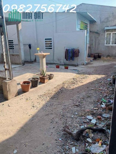 Bán nhà mặt tiền Phan Đăng Lưu_ gần chợ Bưng Cầu_ Kinh doanh tốt