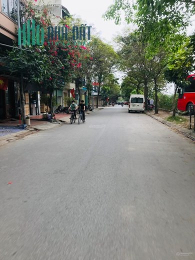 Gia đình tôi cần bán gấp căn nhà phố Nguyễn Viết Xuân Hà Đông vị trí kinh Gia đình tôi cần bán gấp