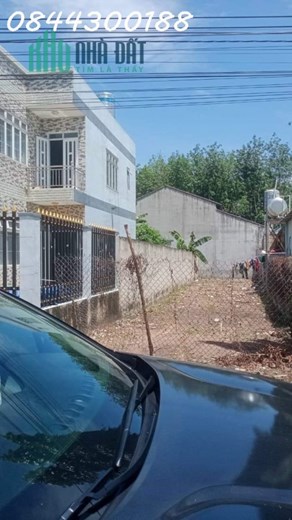 Bán đất Hiệp An  vị trí đẹp mặt tiền đường DX 087 cách Nguyễn Chí Thanh 200 mét