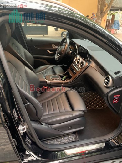 Xe Mercedes Benz GLC 200 4matic 2020 lạc long quân Hà Nội