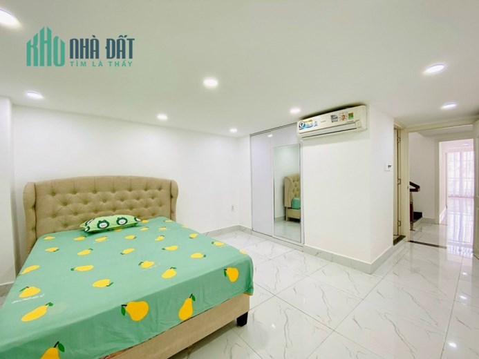 bán nhà mặt tiền tiện kinh doanh đường Thich Quảng Đức Phú Nhuận giá nhỉnh 16 tỷ kinh doanh ngay