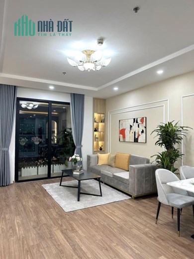 Bán nhà mới đẹp Văn Cao, Ba Đình, 38m, 5 tầng, nhà đẹp ở luôn, giá 4 tỷ 2.