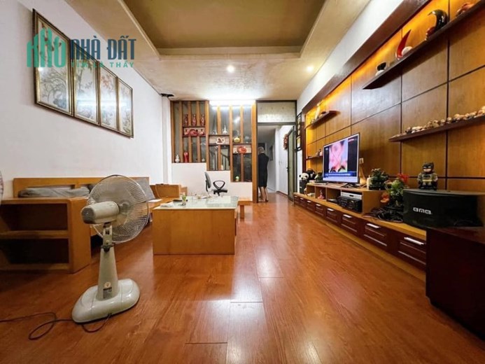 Bán nhà Vạn Phúc, 3 thoáng, dân xây, chủ tặng nội thất, 35m x 6T, 3,8 tỷ