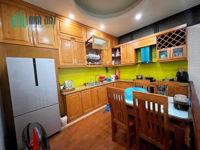 Bán nhà Vạn Phúc, 3 thoáng, dân xây, chủ tặng nội thất, 35m x 6T, 3,8 tỷ