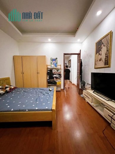 Bán nhà Vạn Phúc, 3 thoáng, dân xây, chủ tặng nội thất, 35m x 6T, 3,8 tỷ