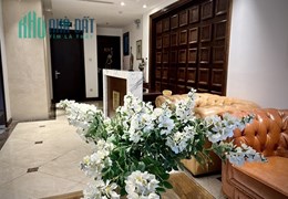 Chính chủ cần cho thuê căn hộ cao cấp thuộc tòa building tọa lạc tại phố Liên Trì, quận Hoàn Kiếm,