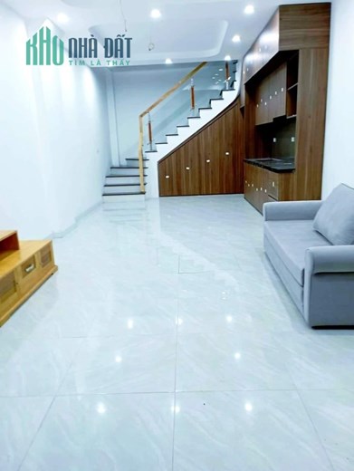 BÁN NHÀ PHỐ LẠC LONG QUÂN-OTO ĐỖ CỬA-15M RA MẶT PHỐ-NỞ HẬU-42M2-CHỈ 5,9 TỶ