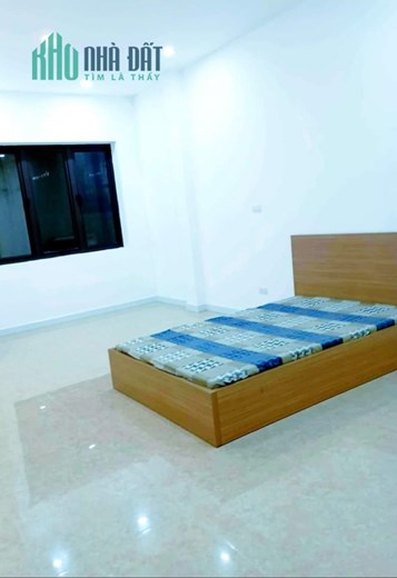 BÁN NHÀ PHỐ LẠC LONG QUÂN-OTO ĐỖ CỬA-15M RA MẶT PHỐ-NỞ HẬU-42M2-CHỈ 5,9 TỶ