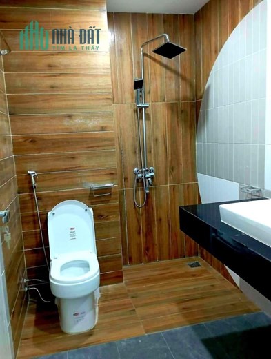 BÁN NHÀ PHỐ LẠC LONG QUÂN-OTO ĐỖ CỬA-15M RA MẶT PHỐ-NỞ HẬU-42M2-CHỈ 5,9 TỶ
