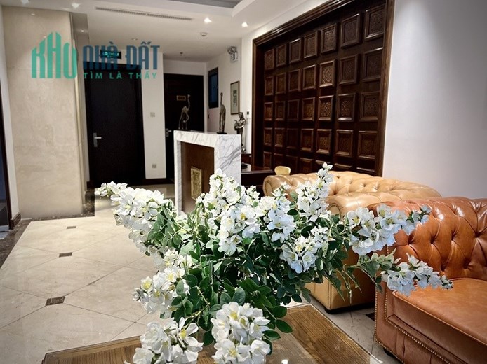 cần cho thuê căn hộ cao cấp thuộc tòa building tọa lạc tại phố Liên Trì, quận Hoàn Kiếm, Hà Nội