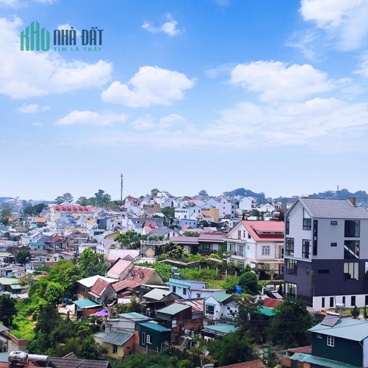 Biệt thự 341m² sang trọng 3 mặt tiền, view Dinh 3, giá 24 tỷ tại Lê Hồng Phong, Đà Lạt
