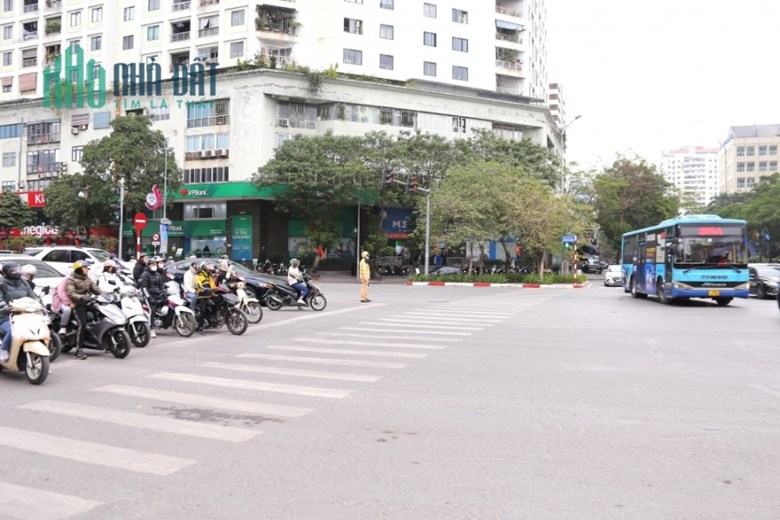 Tôi cần bán gấp nhà 3,5 tỷ Vạn Phúc - Hà Đông, 60mx3Tầng, sđcc