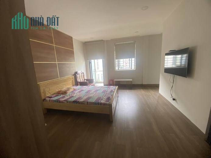 Nhà MT đường đẹp Bình Trưng Đông Quận 2 DT 108m2 3 lầu bán bằng giá đất chỉ 12,5 tỷ TL