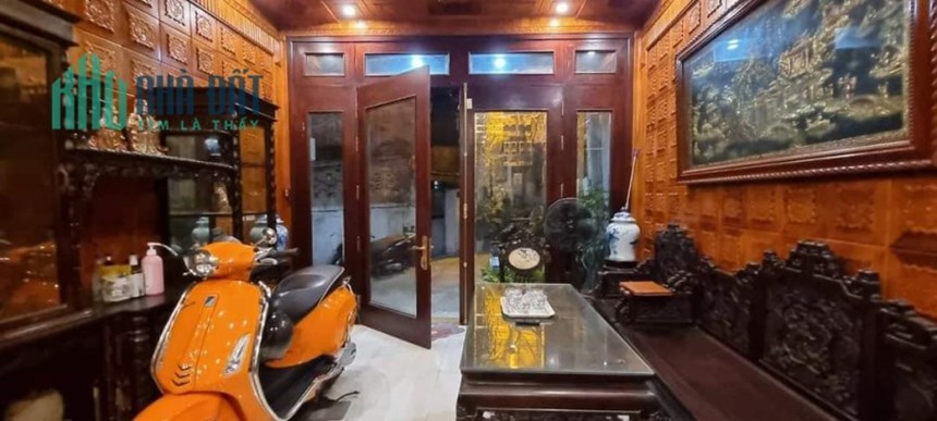 Bán căn nhà 98m2 phố Âu Cơ, Tây Hồ Ngõ Ô tô tránh Vỉa hè rộng Kinh doanh đỉnh 9.9 Tỷ