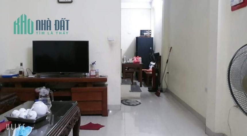 Bán căn nhà 96m2 phố Âu Cơ, Tây Hồ Gara 2 Ô tô Vỉa hè Kinh doanh tốt 9.9 Tỷ