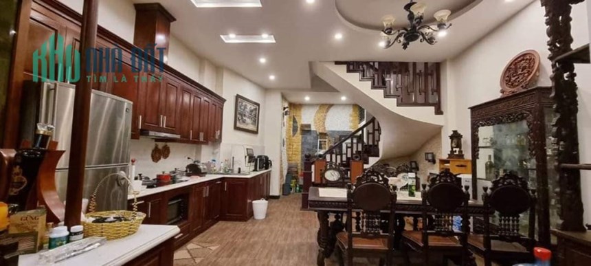 Bán nhà 96m2 phố Âu Cơ, Tây Hồ Gara Ô tô Vỉa hè rộng Kinh doanh siêu đỉnh 9.8 Tỷ