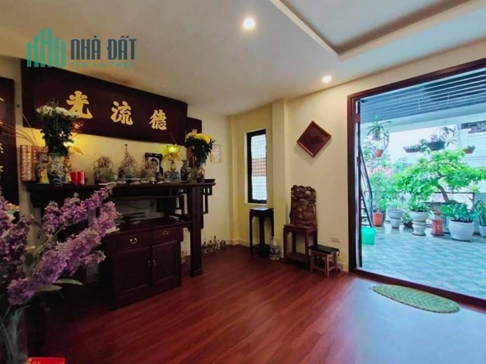 Bán nhà 98m2 phố Âu Cơ, Tây Hồ Gara 2 Ô tô Vỉa hè Kinh doanh đỉnh 9.8 Tỷ