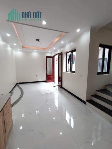 Bán nhà 95m2 phố Âu Cơ, Tây Hồ Ngõ Ô tô tránh Vỉa hè rộng Kinh doanh đỉnh 9.6 Tỷ