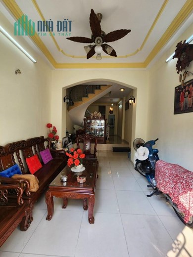 Chủ Nhiệt Bán -HXH Sát Nhà,4Tầng BTCT- Hẻm Nhựa thông,Gần Chợ -Sổ Đẹp