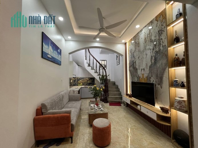 SIÊU HIẾM BÁN NHÀ TÂY SƠN 26M2, NHÀ CÁCH 10M RA MẶT PHỐ 3,5 TỶ.