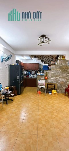 Vĩnh Hội, QUẬN 4 Cần Bán Gấp Nhà 5 Tấm Hẻm 6 Mét nhà BTCT  Kiên Cố 3PN Lớn. Giá 5 Tỷ nhỉnh