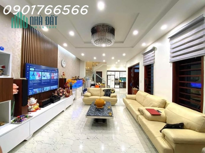 Bán Biệt Thự Siêu Vip, Thành Phố Giao Lưu, Quận Nam Từ Liêm, 189m x 4 T, Gía 39 tỷ.