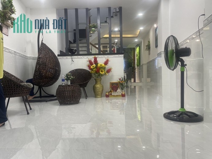 Bán Nhà Mới Đẹp HXH Sát bên Quận 1 - 45m2 - Tặng Nội Thất